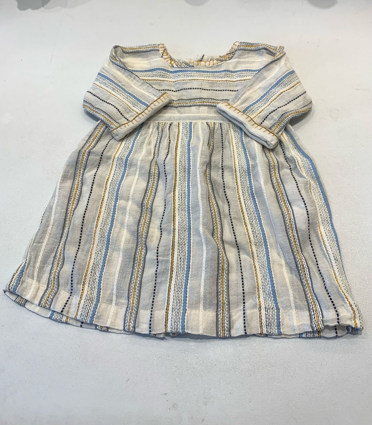 Robe bébé