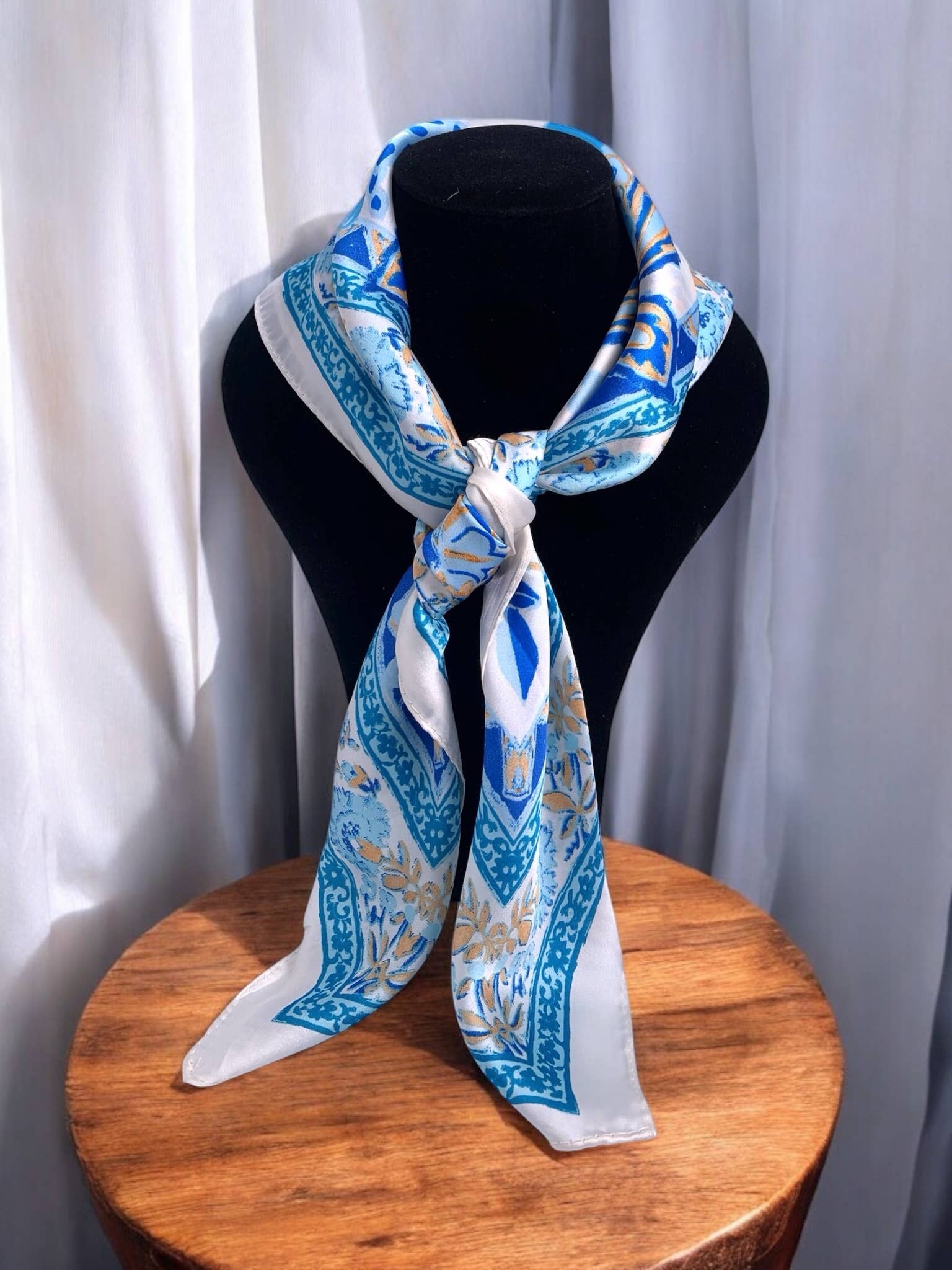 Foulard carré en soie FL02: Bleu