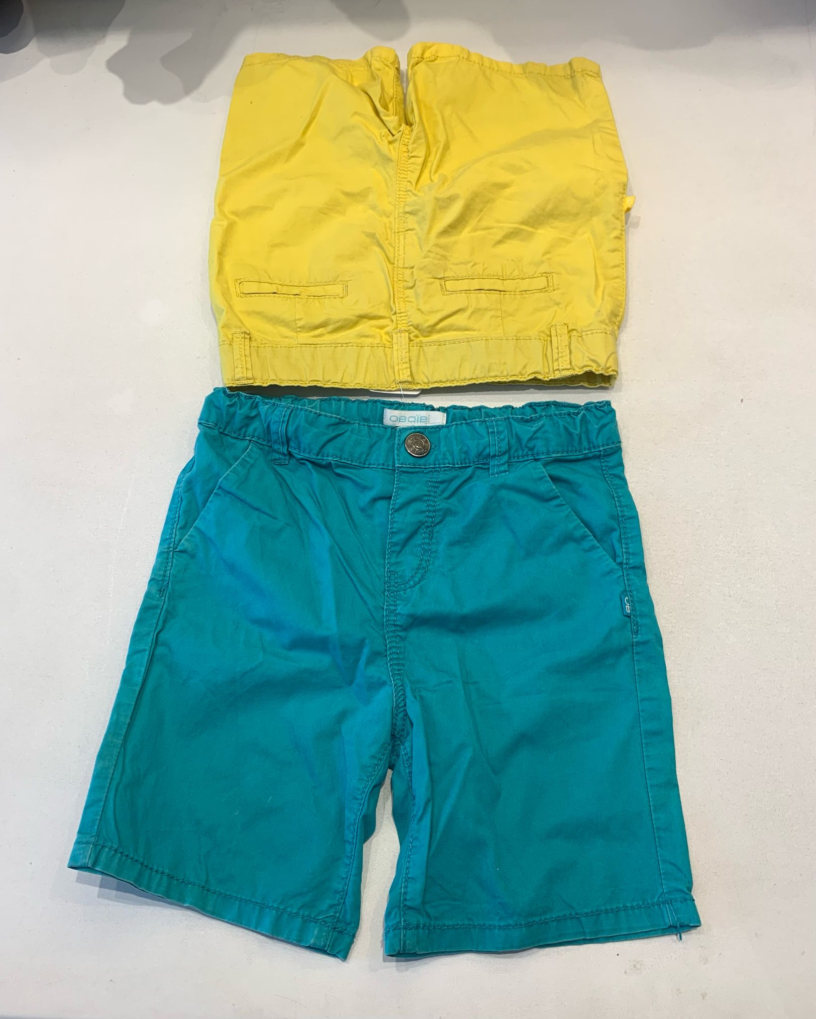 2 shorts bébé