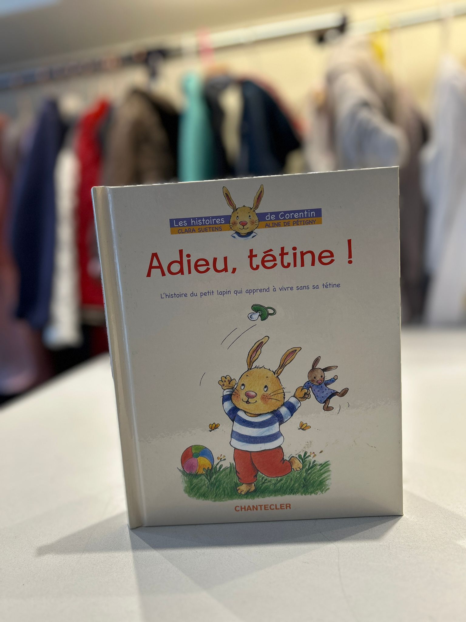 Livre enfant adieu, tétine