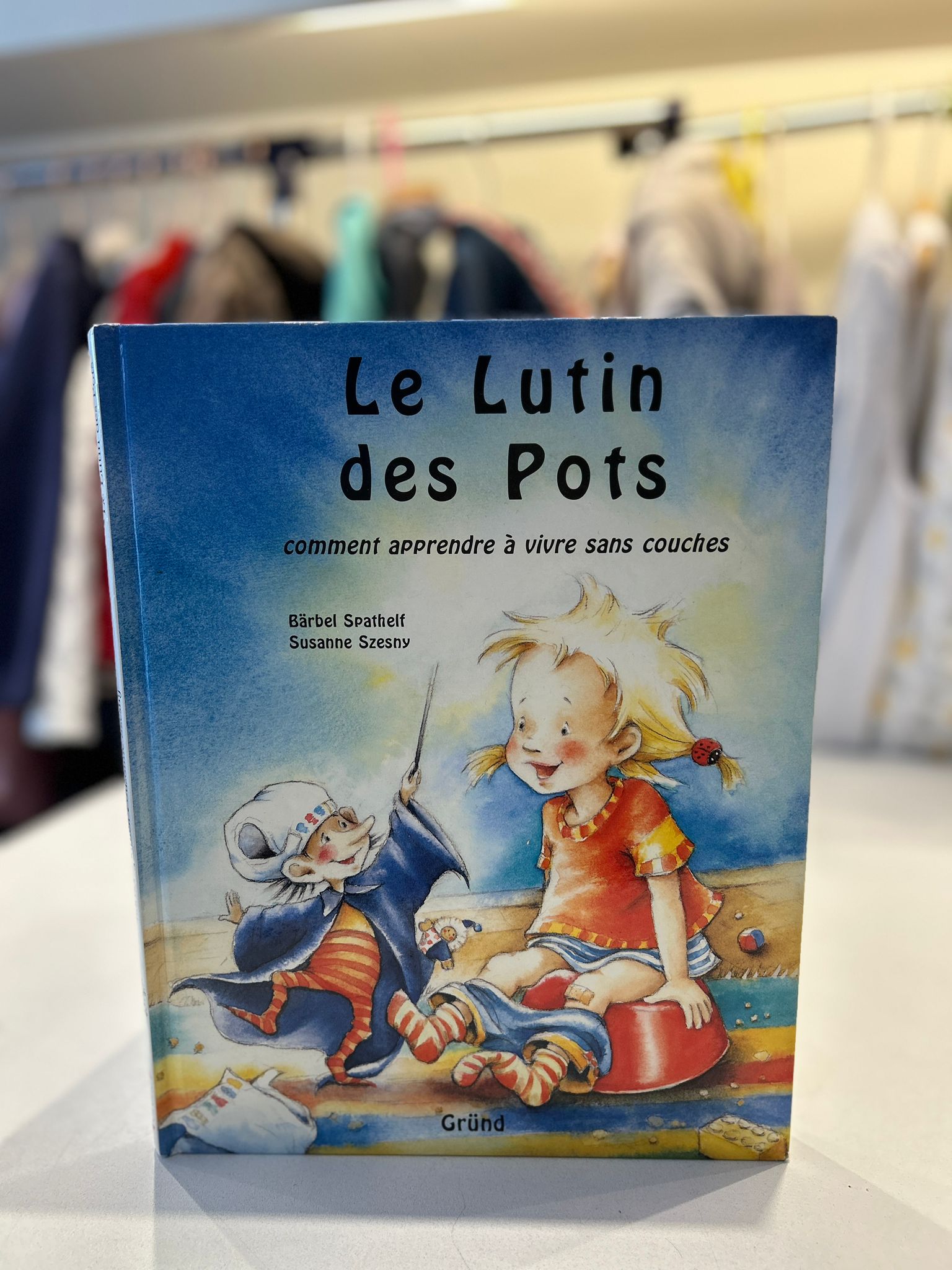 Livre enfant le lutin des pots