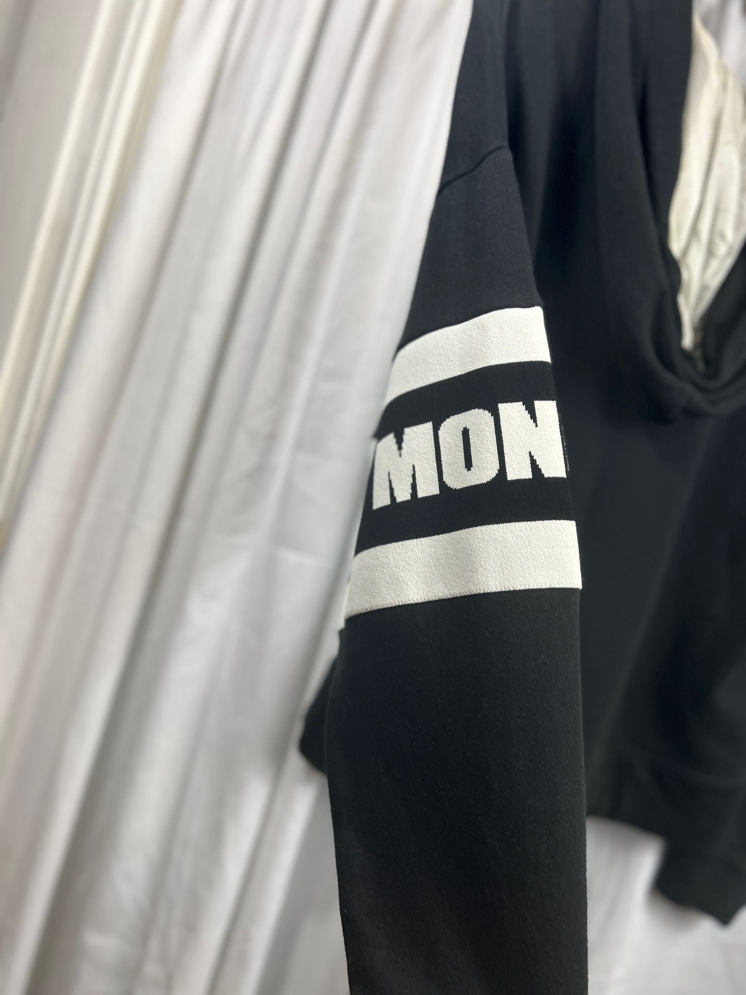 Sweet à capuche MONCLER femme