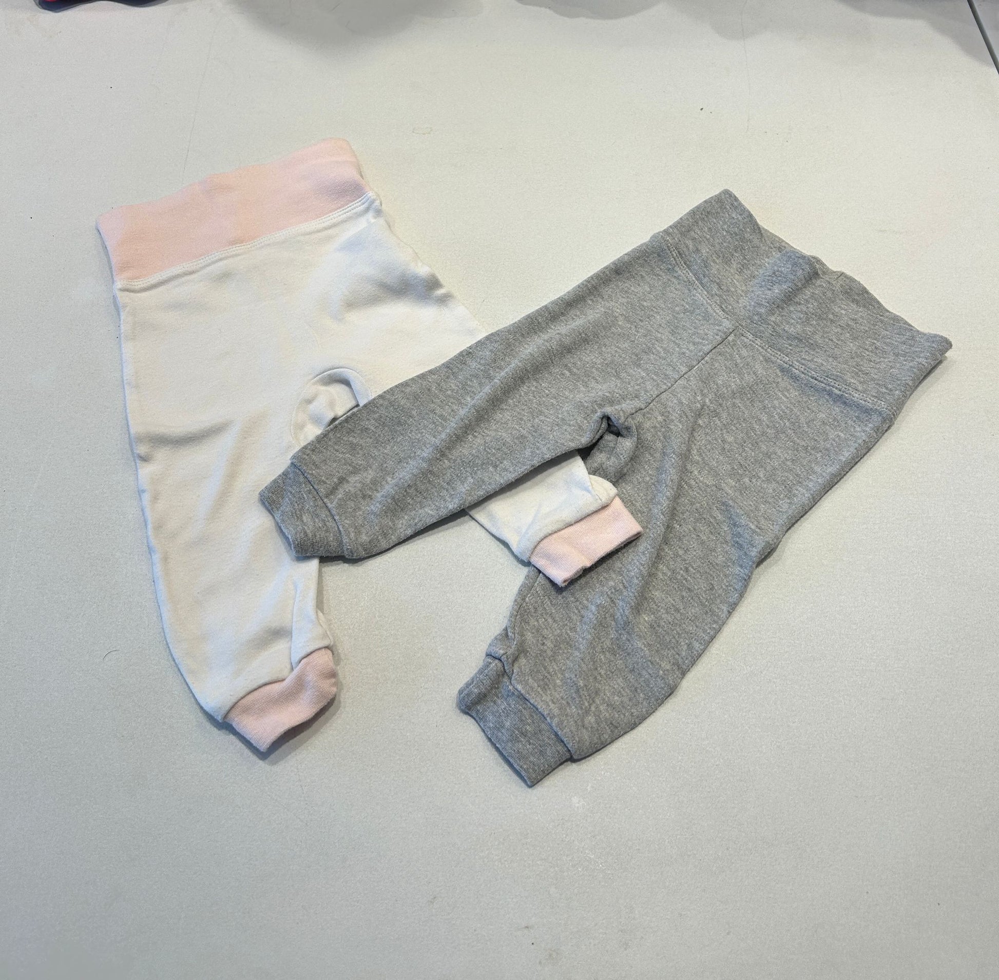 2 pantalon bébé pour fille