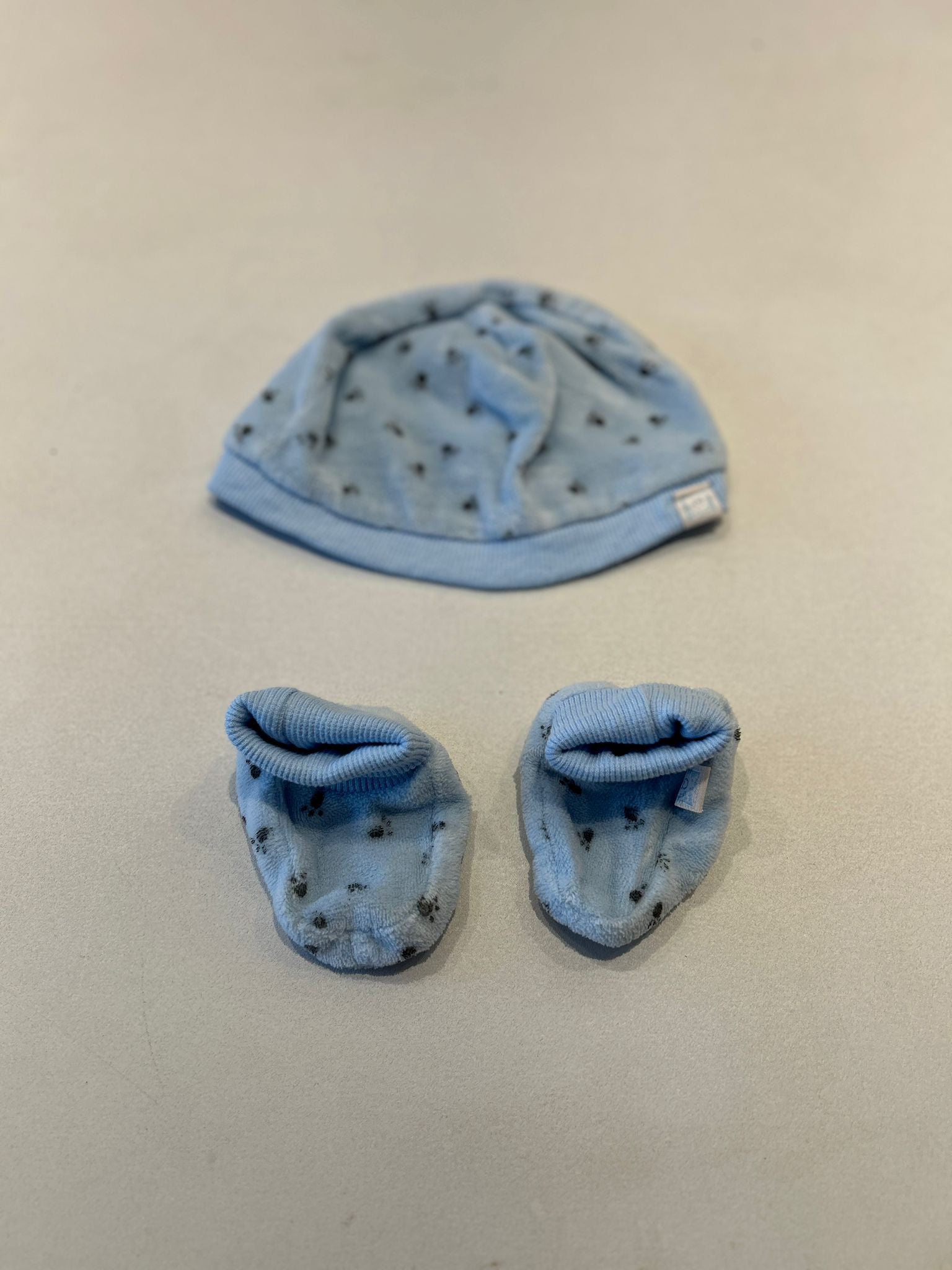 Bonnet naissance et chaussons bébé